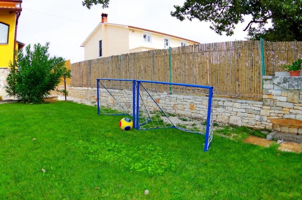 House Sandi, Village Juršići 0*,  Hırvatistan